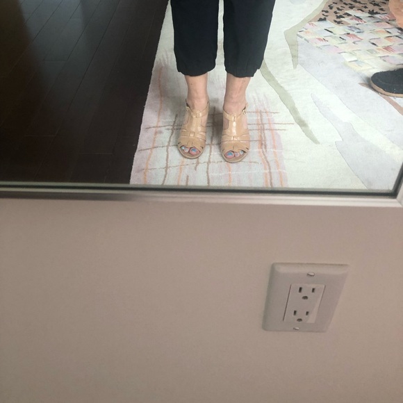 Aerosoles size 7.5, cream coloured leather, barely worn - Picture 13 of 13